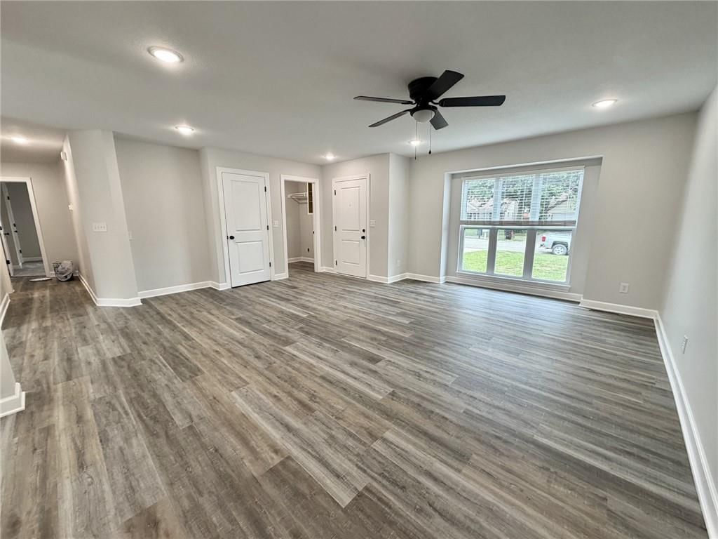 908 Coventry Court — photo 17