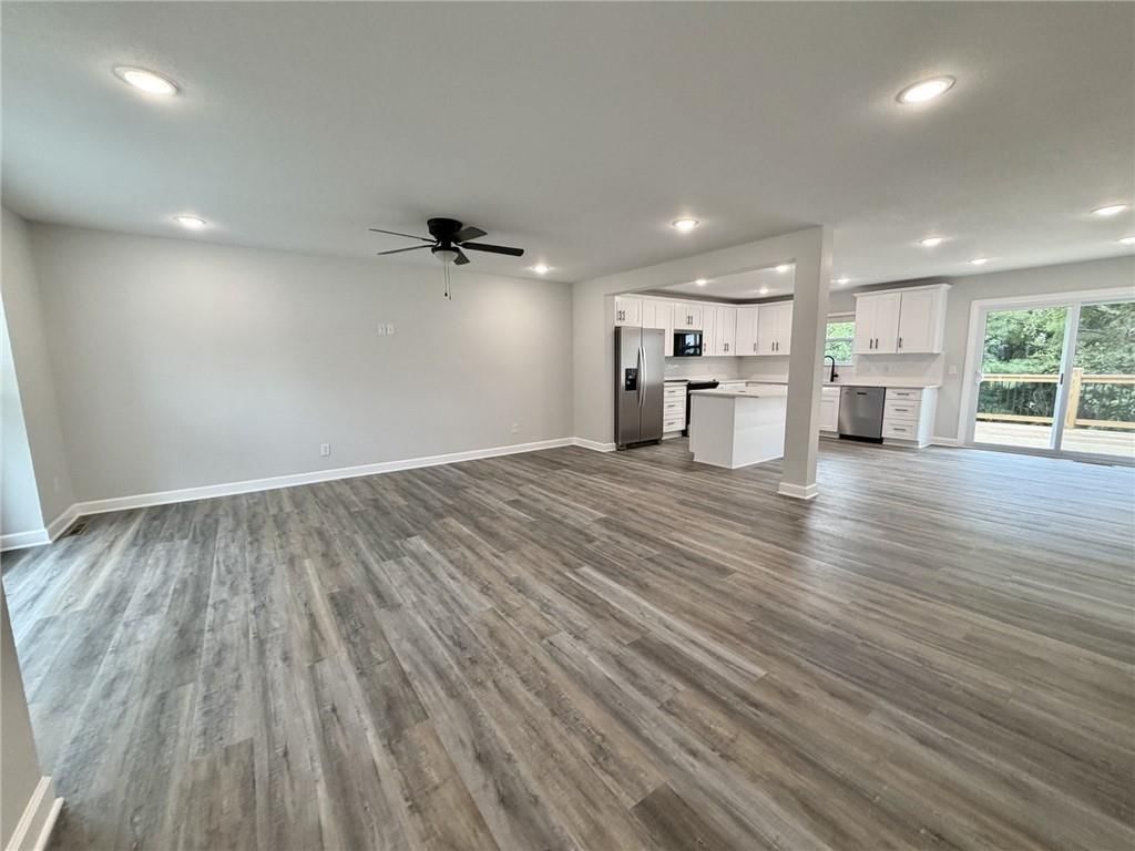 908 Coventry Court — photo 19