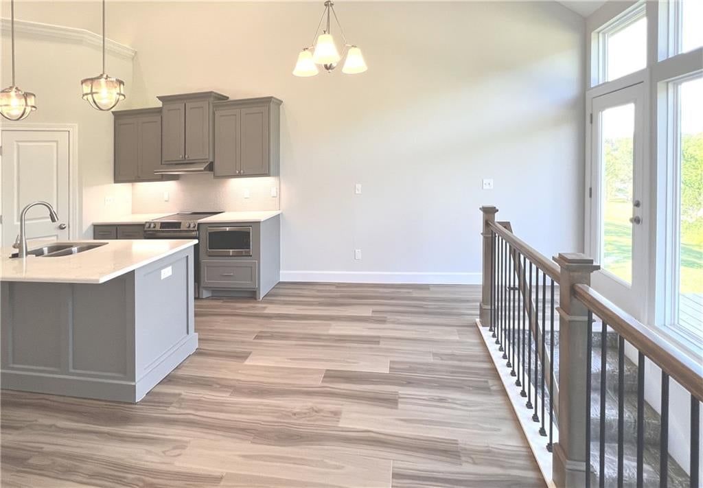 22310 W 76th Street — photo 9