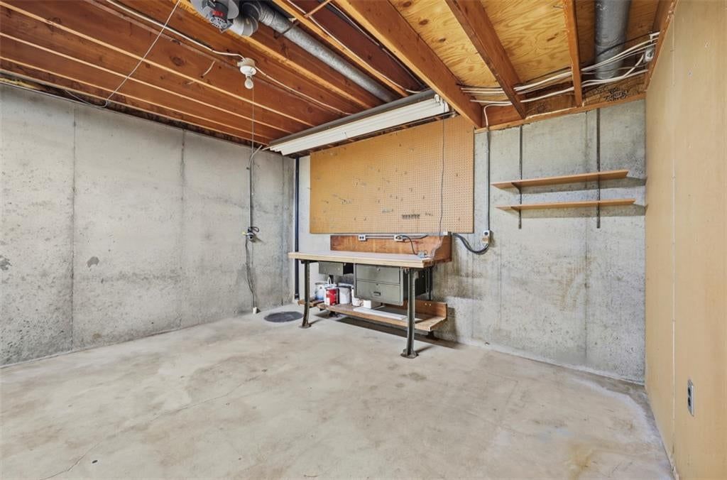 11901 Harrison Drive — photo 31