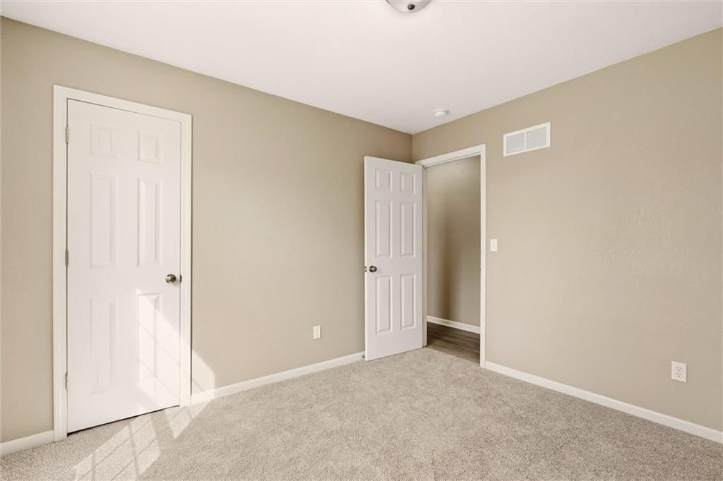 2208 SE 6th Street — photo 21