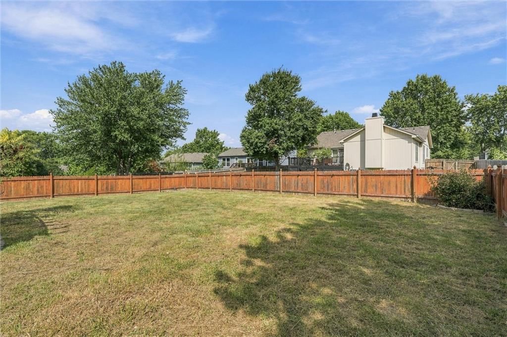 2208 SE 6th Street — photo 31