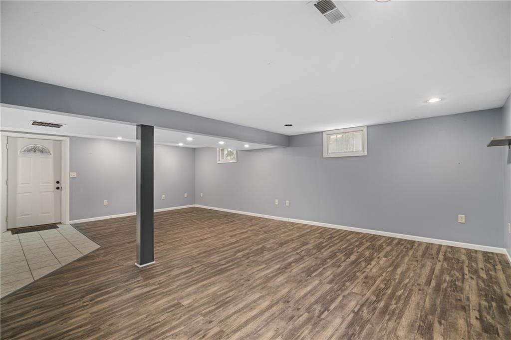 8505 Ward Parkway — photo 32