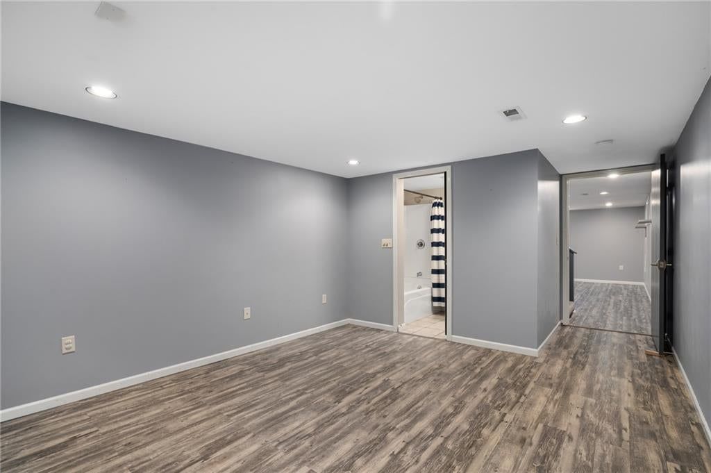 8505 Ward Parkway — photo 39