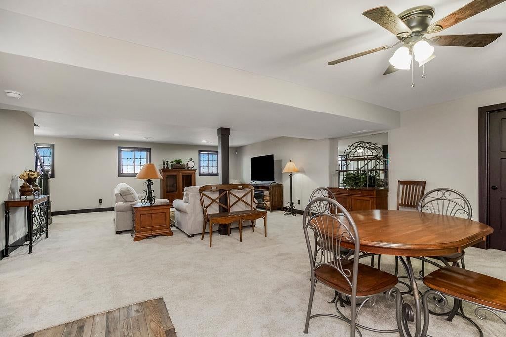2909 S 74th Street — photo 27