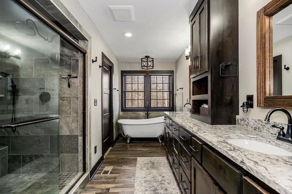 2909 S 74th Street — photo 33