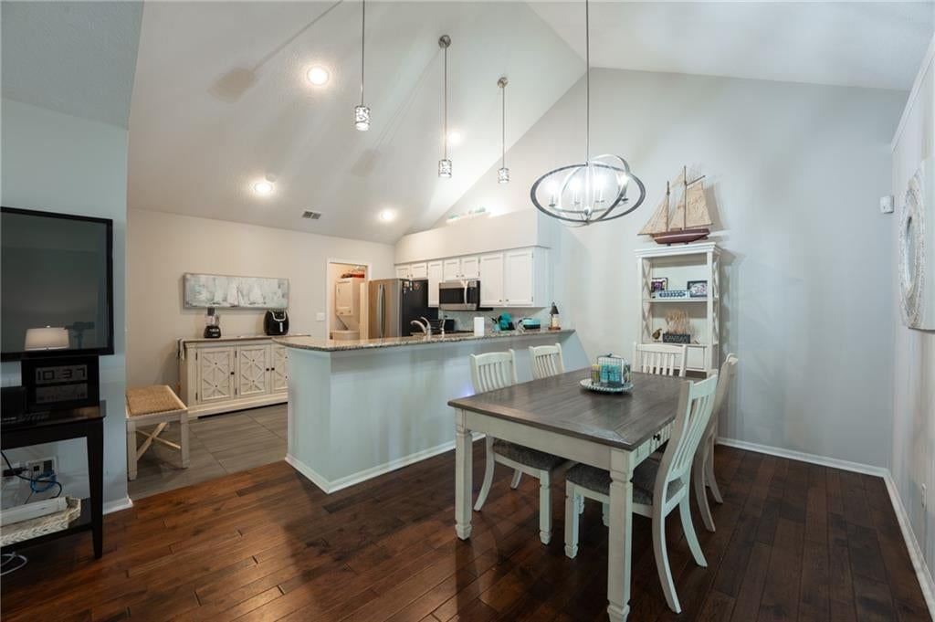 1907 W 139th Street — photo 14