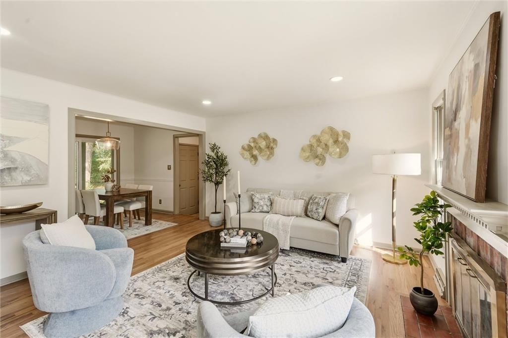 9708 England Drive — photo 9