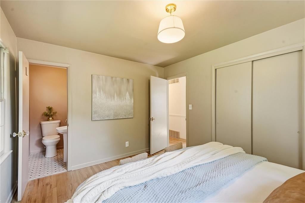 9708 England Drive — photo 21