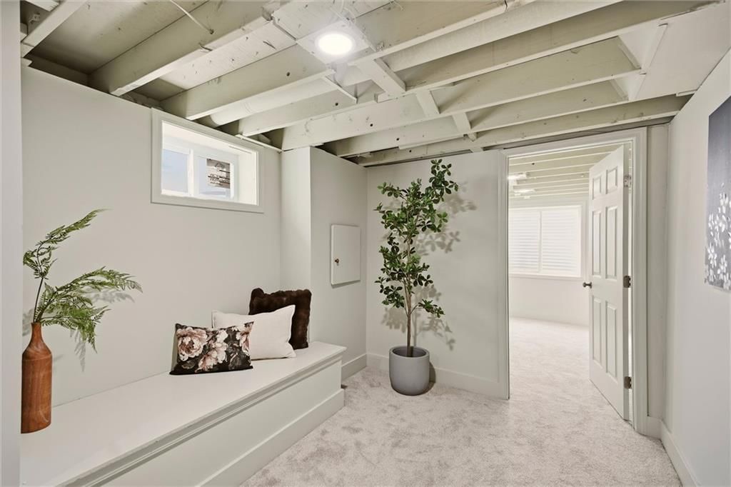 9708 England Drive — photo 31
