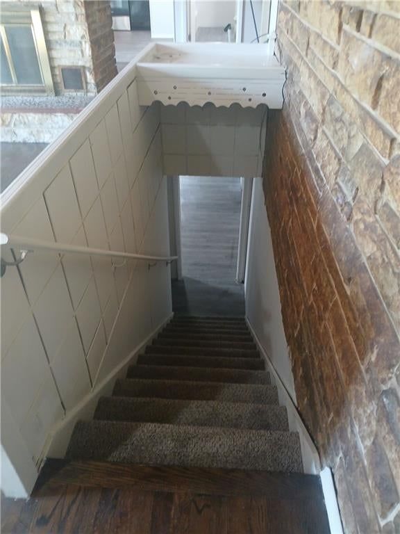 Photo 15 of 21 - 5323 Edgewood Circle, Houston Lake, MO 64151