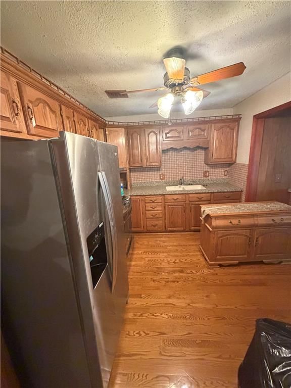7914 W 86th Street — photo 8