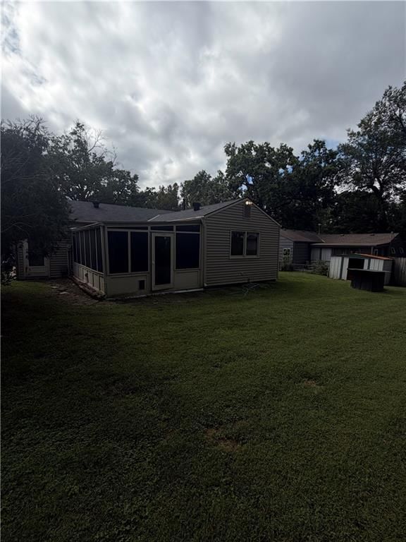 7914 W 86th Street — photo 16