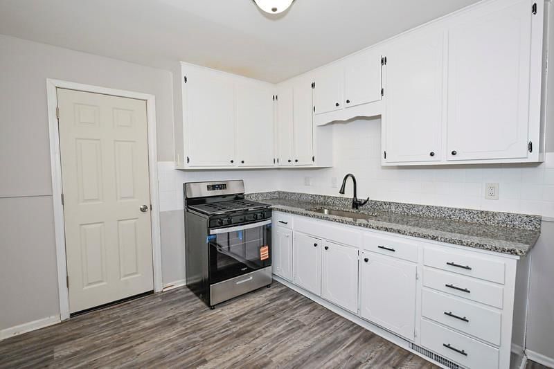319 Olive Street — photo 20