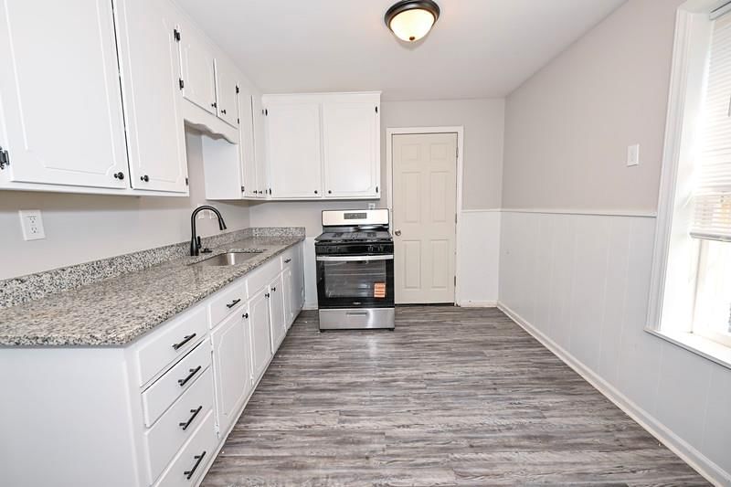 319 Olive Street — photo 42