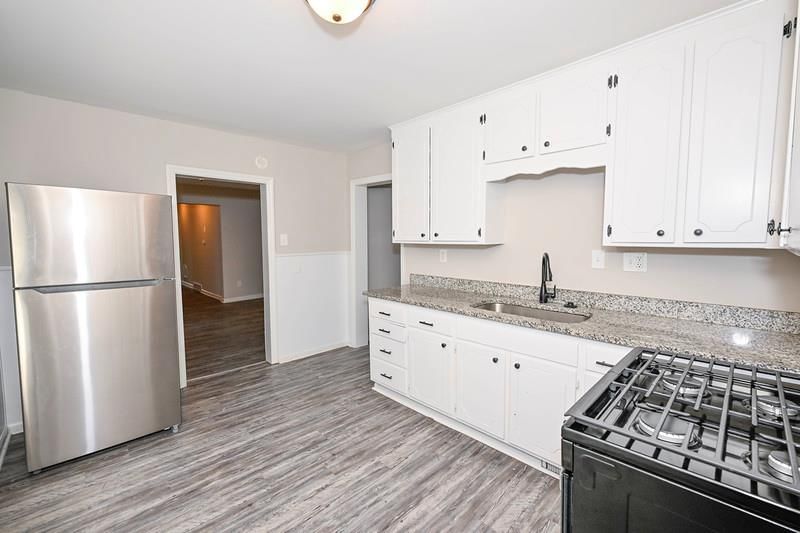 319 Olive Street — photo 43