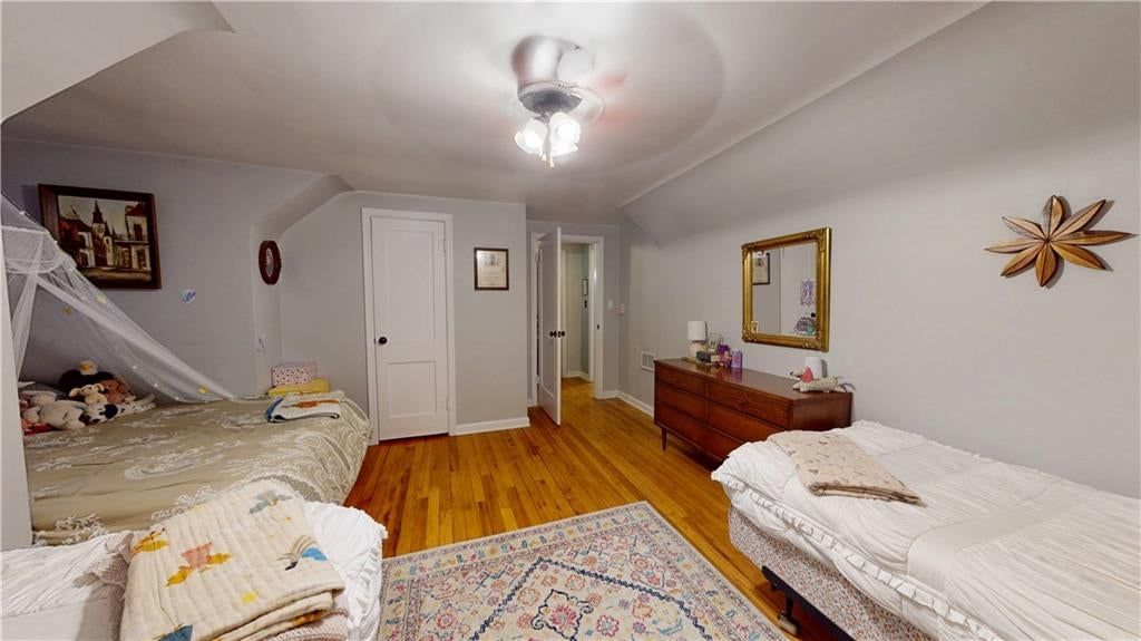 3822 Seneca Street — photo 21