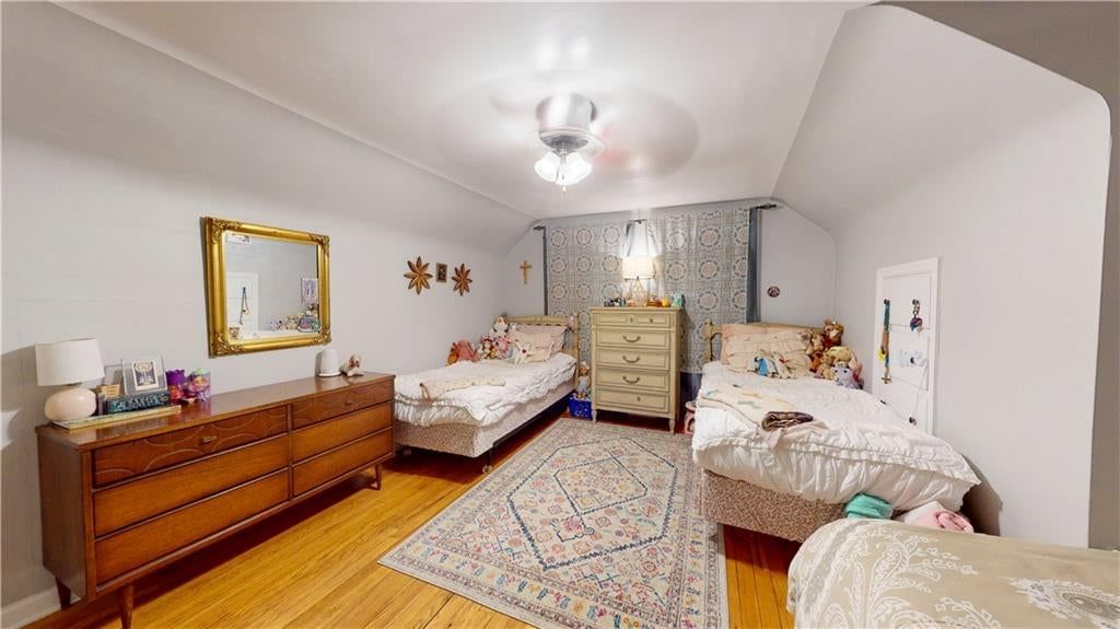3822 Seneca Street — photo 22