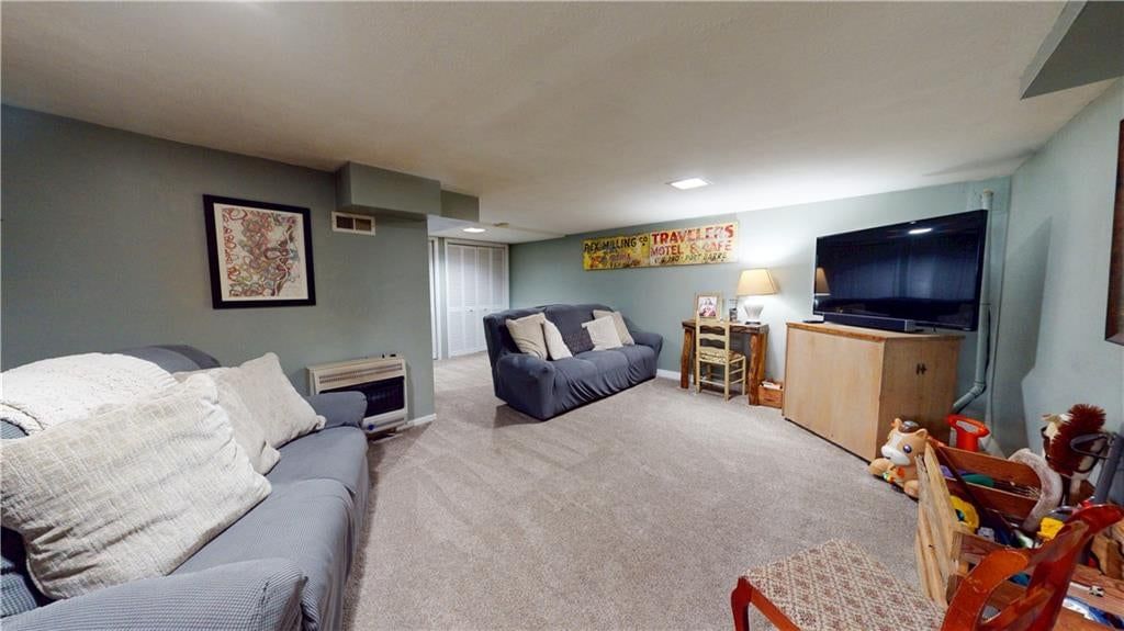 3822 Seneca Street — photo 26