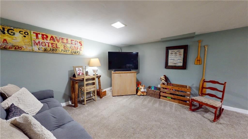 3822 Seneca Street — photo 27