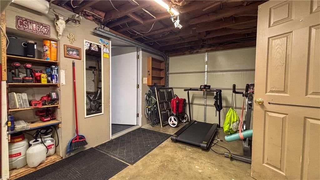 3822 Seneca Street — photo 33
