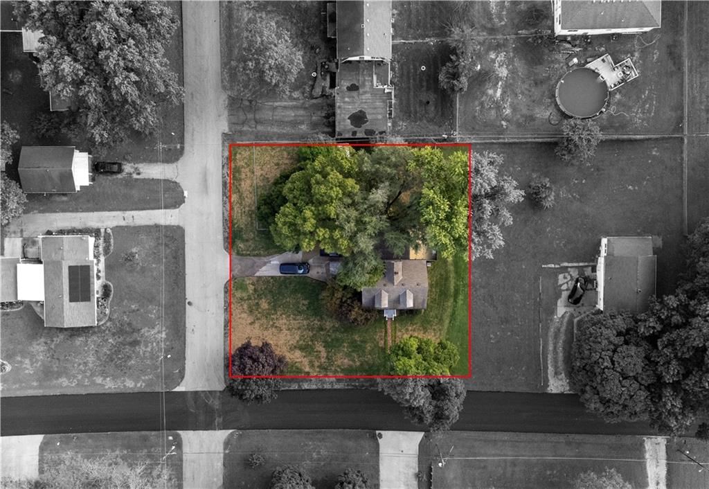 3822 Seneca Street — photo 44