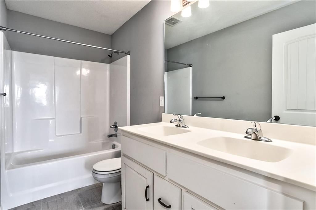 25073 W 148TH Terrace — photo 22