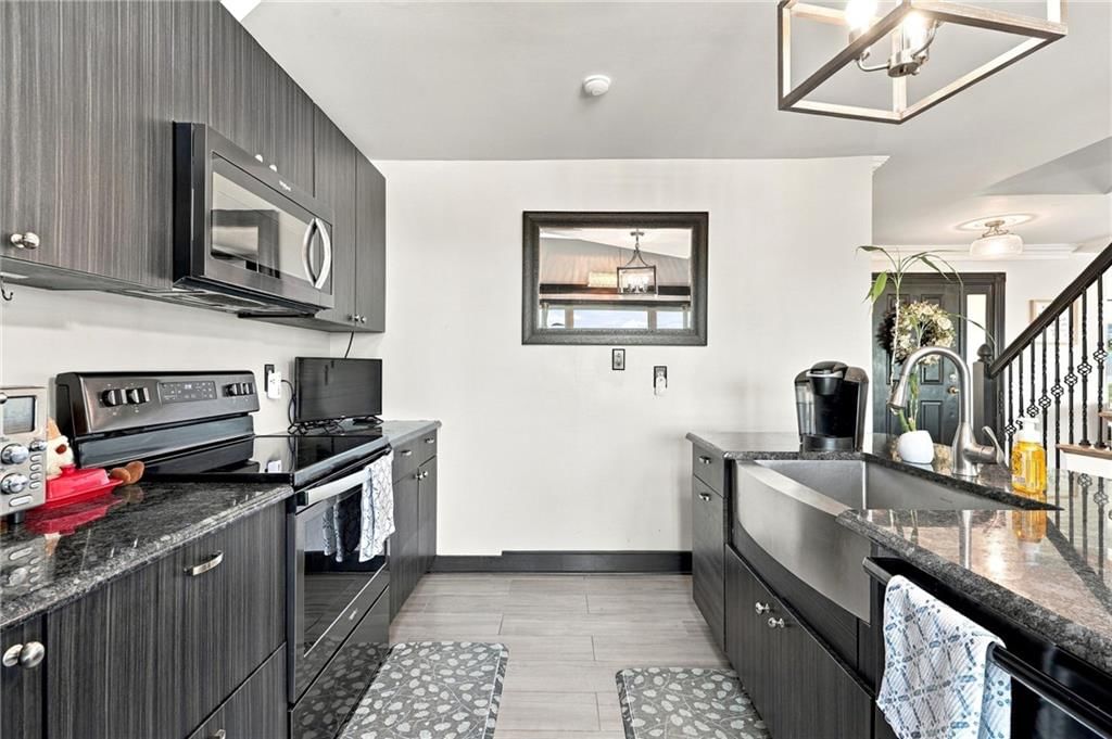 304 SW Green Teal Street — photo 14