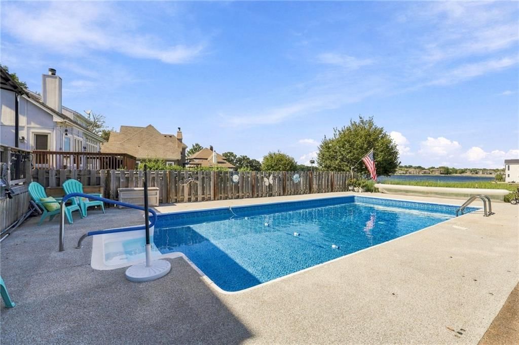 304 SW Green Teal Street — photo 49