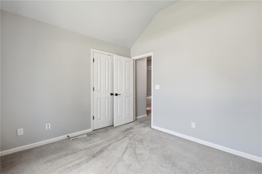 2135 NE Sparta Drive — photo 29