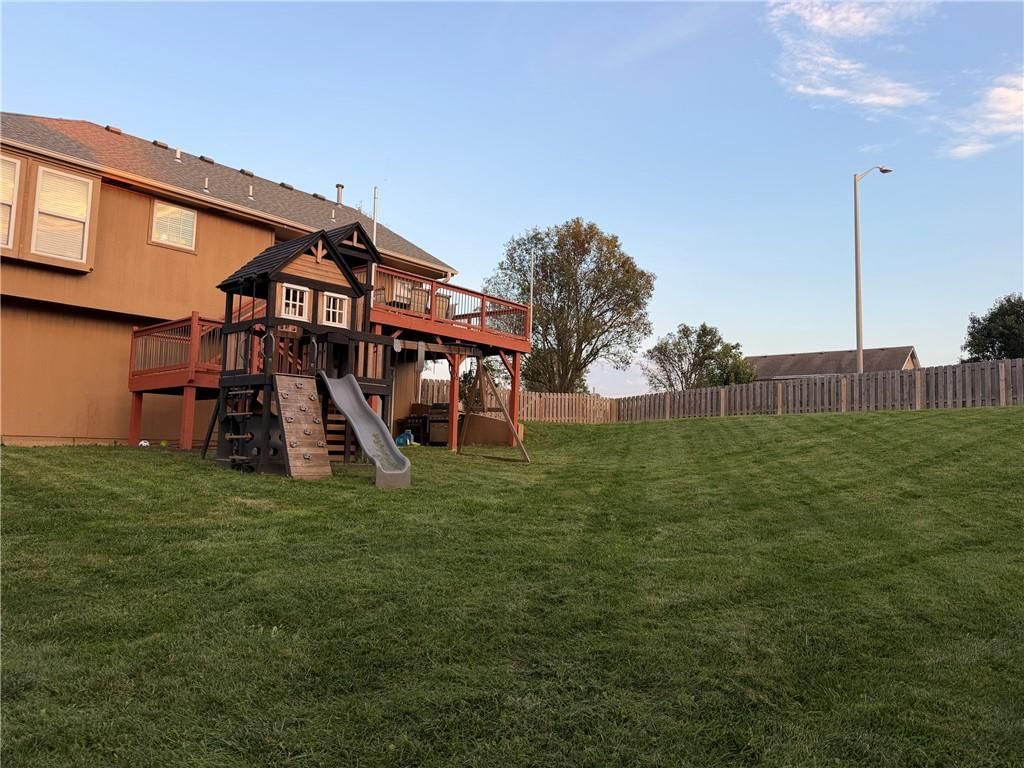 11200 N Lewis Avenue — photo 5