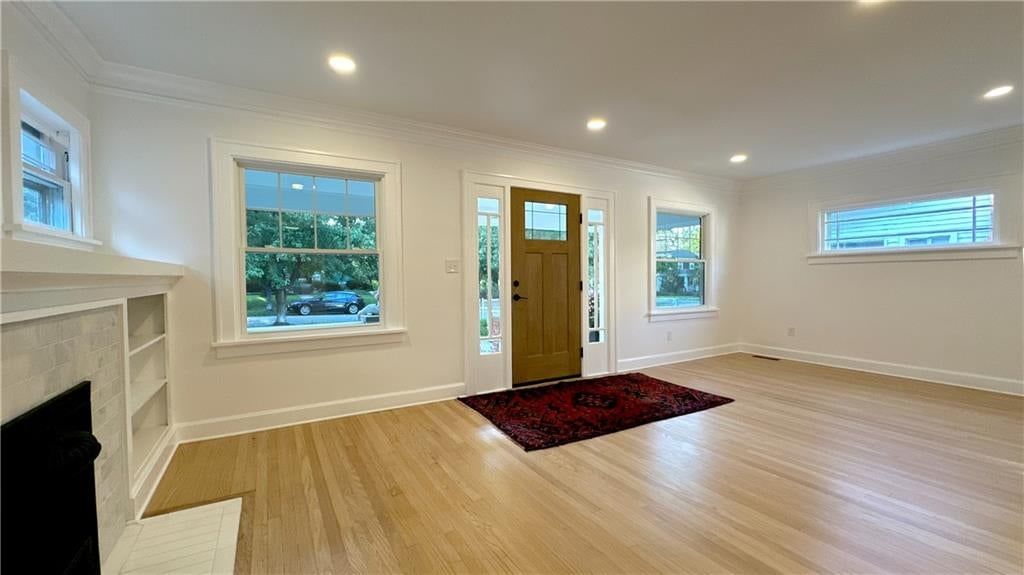 5809 Kenwood Avenue — photo 7