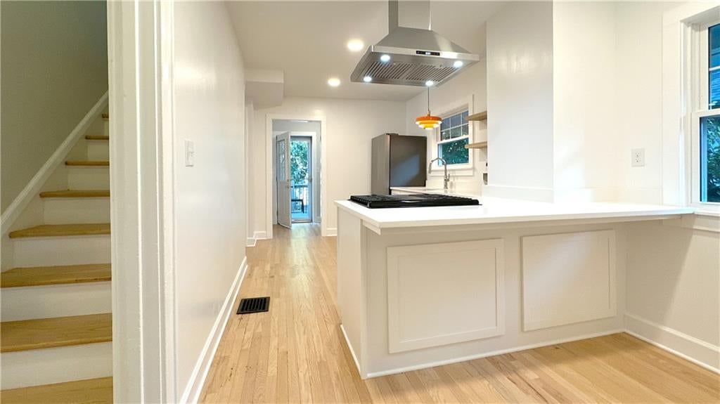 5809 Kenwood Avenue — photo 12