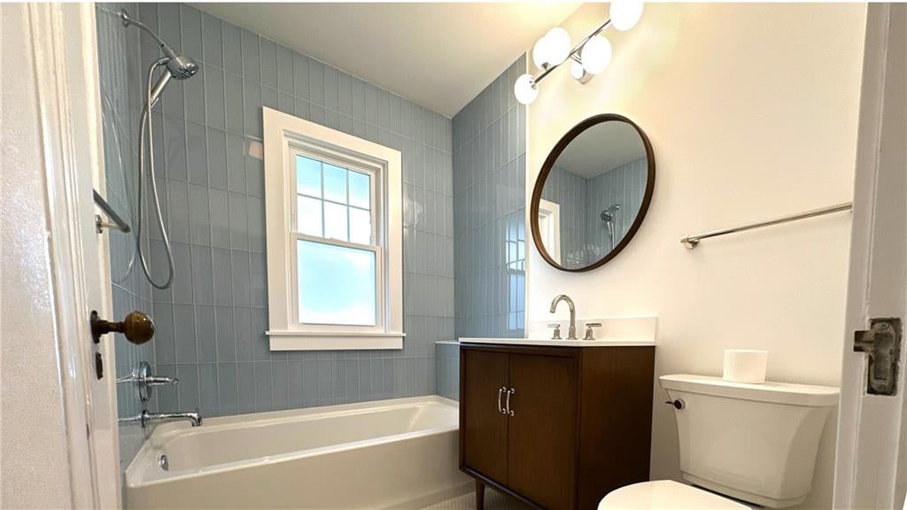 5809 Kenwood Avenue — photo 24