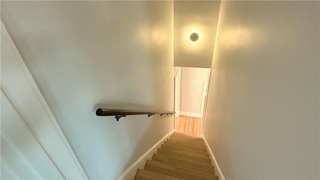 5809 Kenwood Avenue — photo 26