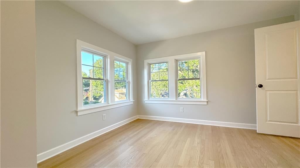 5809 Kenwood Avenue — photo 27
