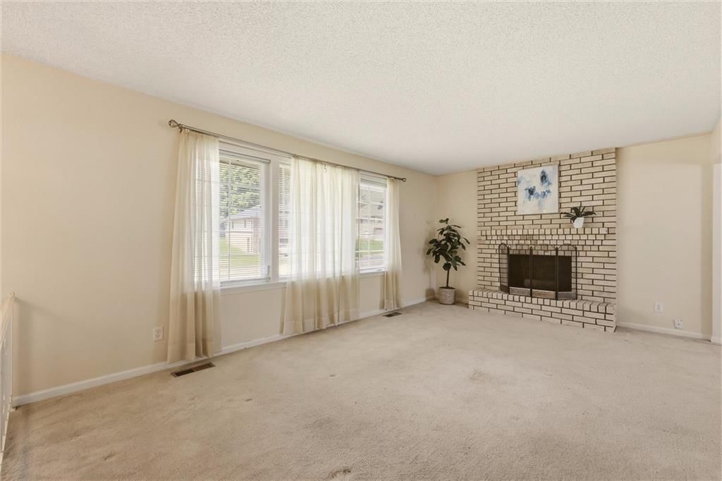 2505 N 57th Drive — photo 8