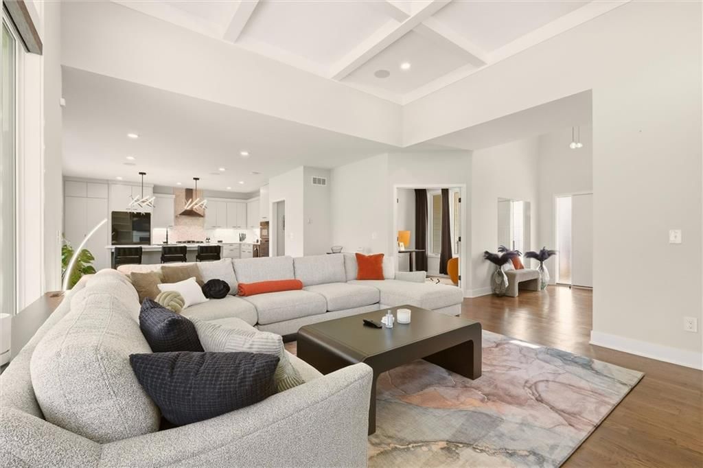 13002 Sloan Avenue — photo 11