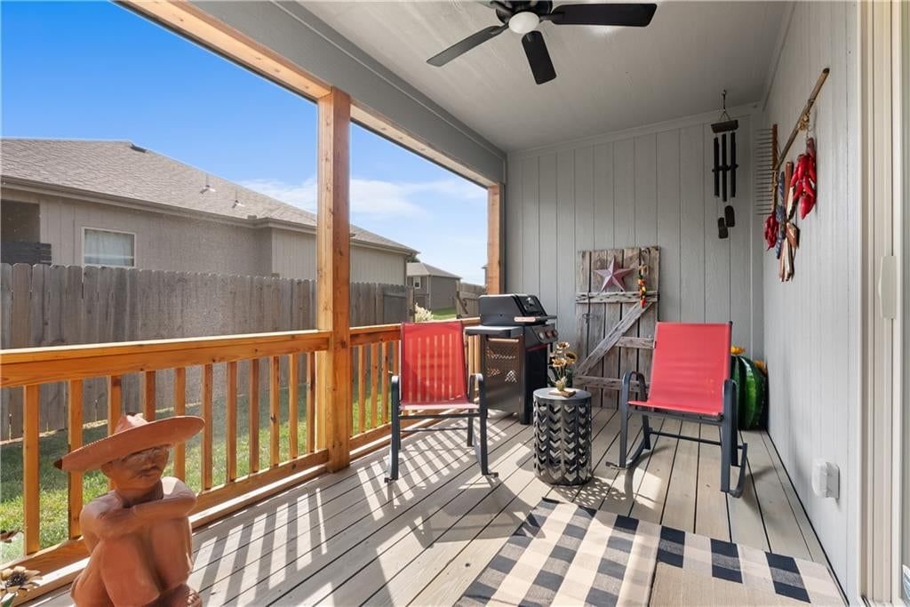 1406 SW 8th Terrace — photo 38