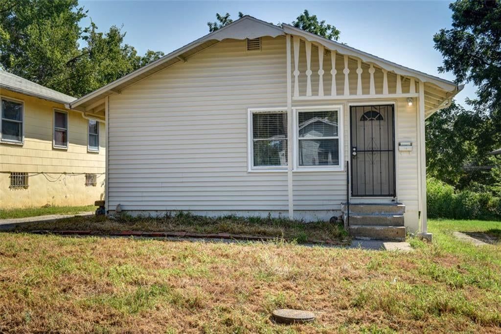 4517 Lawn Avenue — photo 3