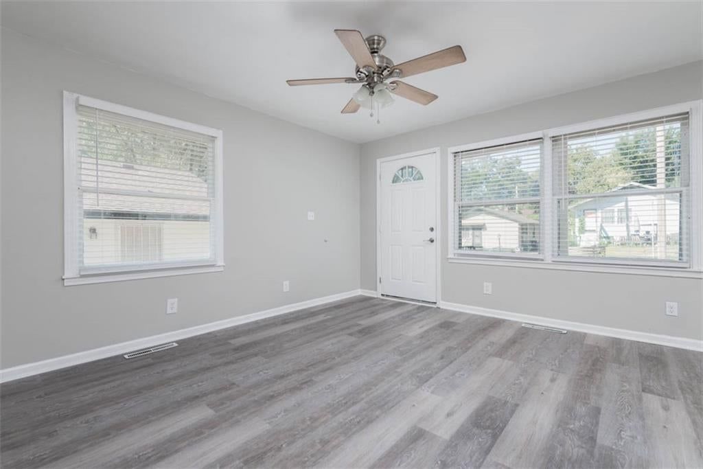4517 Lawn Avenue — photo 5