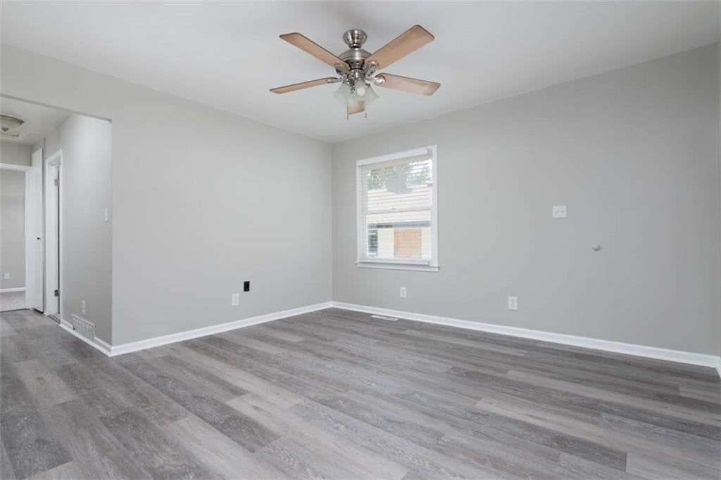 4517 Lawn Avenue — photo 6