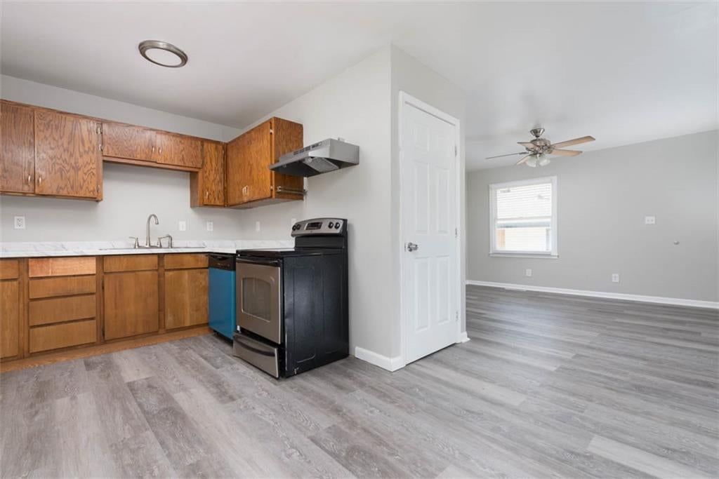 4517 Lawn Avenue — photo 9