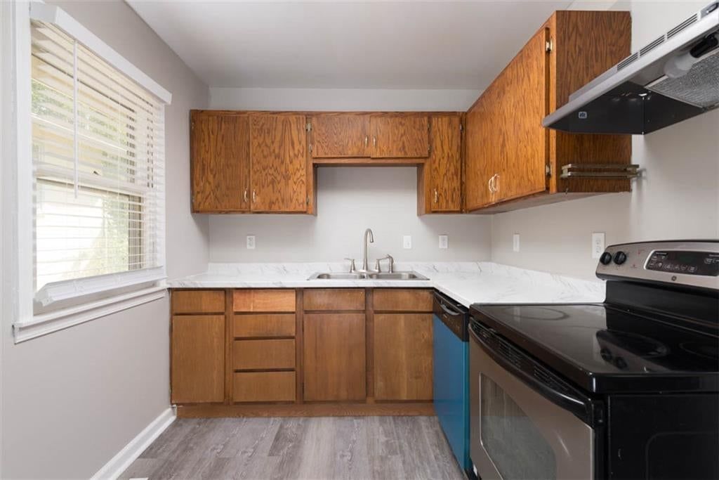 4517 Lawn Avenue — photo 10