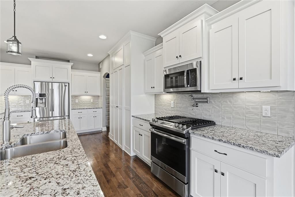 7485 NW Forest Lakes Drive — photo 14