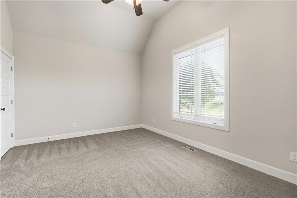 7485 NW Forest Lakes Drive — photo 27