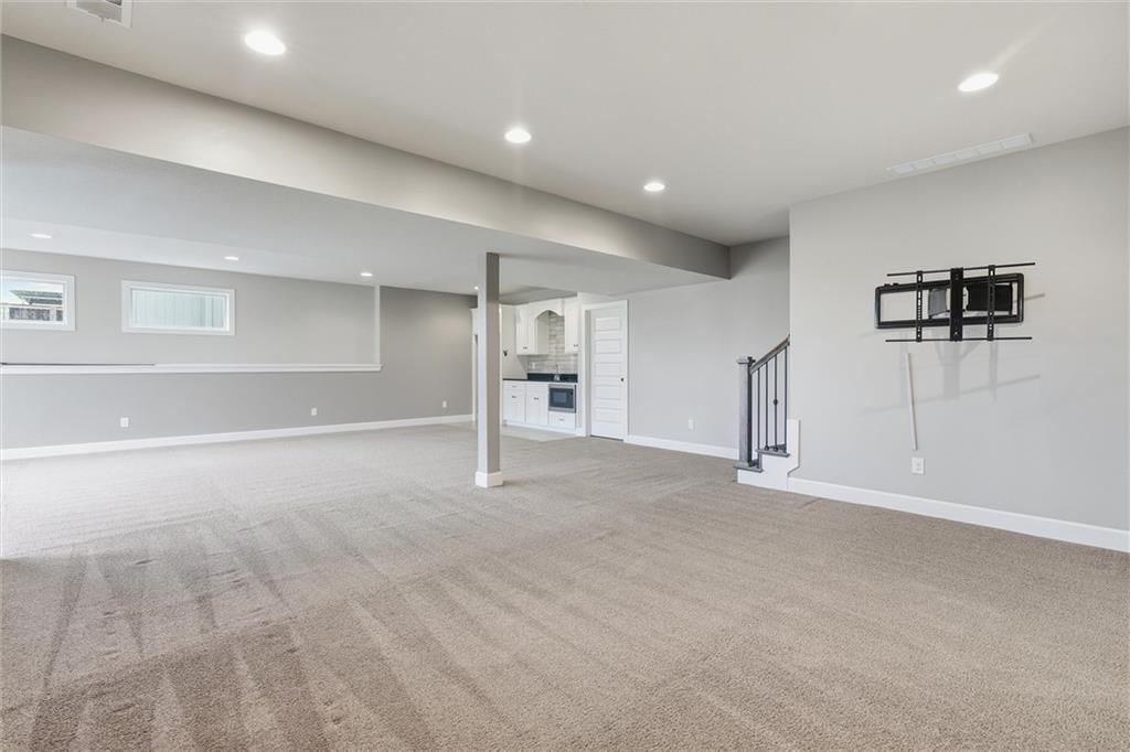 7485 NW Forest Lakes Drive — photo 32