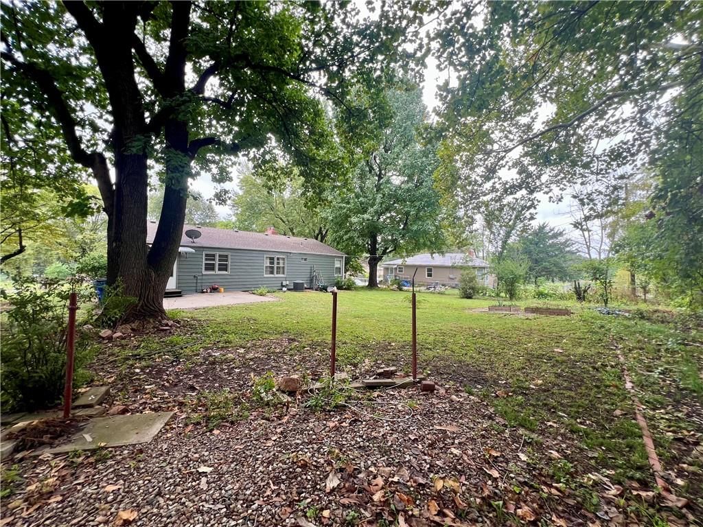 6612 W 85th Street — photo 43