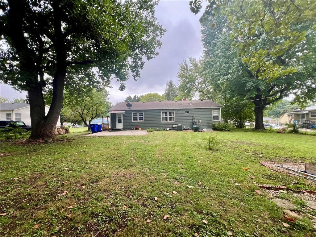 6612 W 85th Street — photo 46