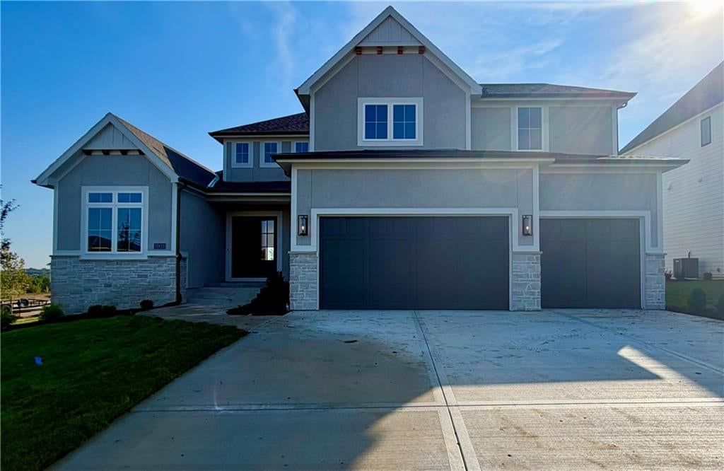 17621 Carter Street — photo 1